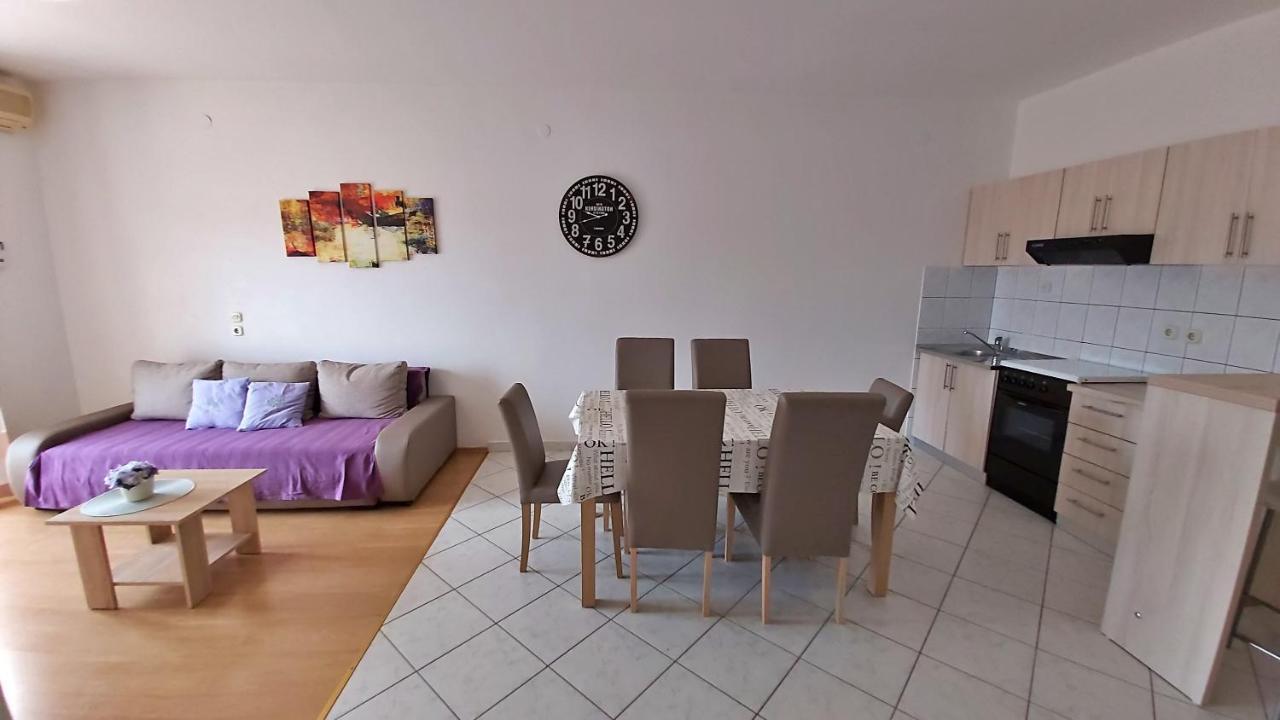 Apartments Zvone Omiš Exterior foto